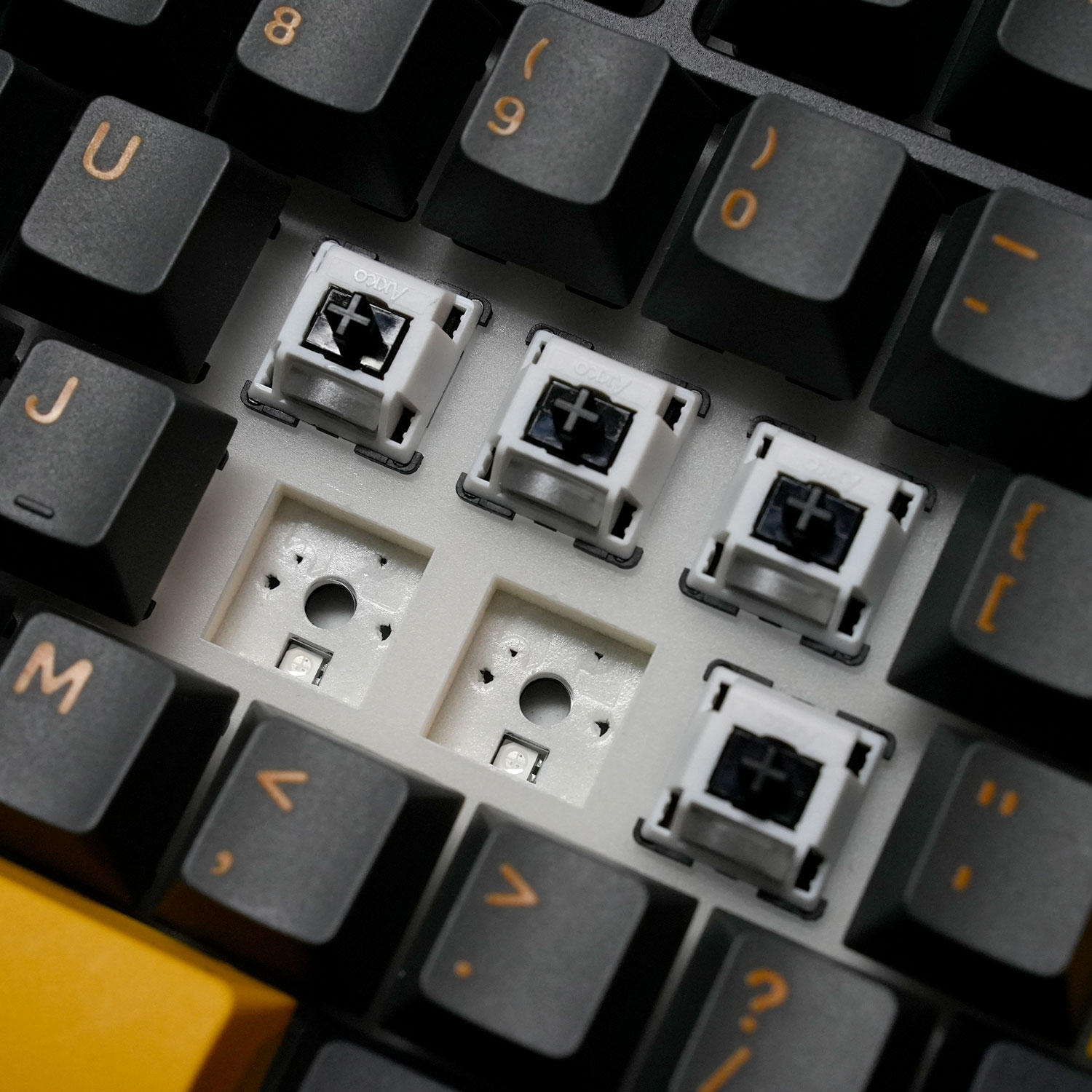 Akko 5087 V3 Tri-mode Keyboard – обзор и цена Gaming Keyboard Tkl
