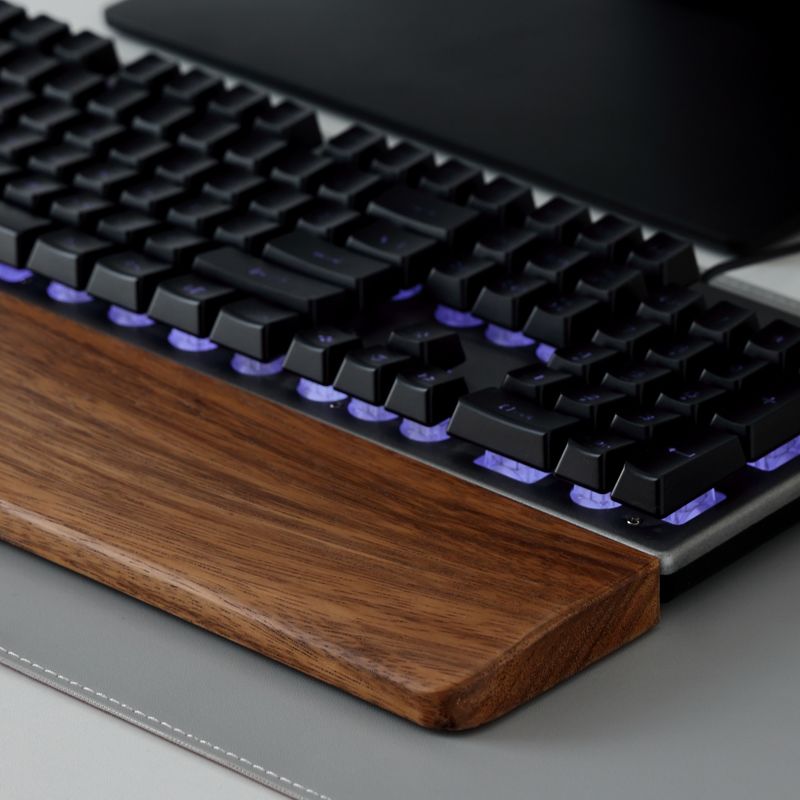 Solid Wood Keyboard Palm Rest  – обзор и цена Gaming Keyboard Ergo