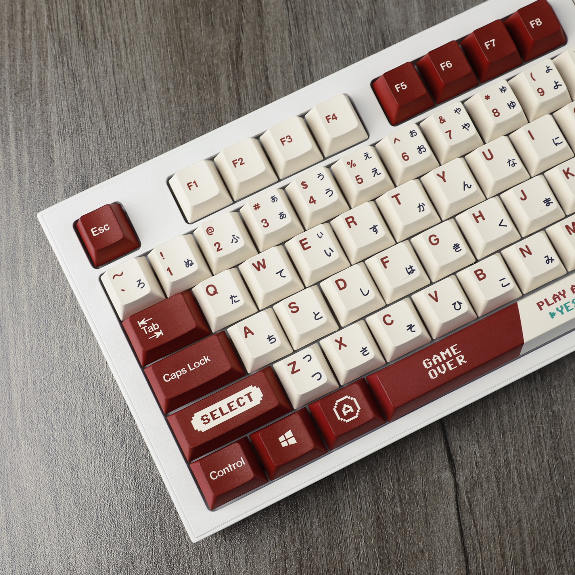 Gameboy Retro Red Beige Dye Su – обзор и цена Gaming Keyboard Tkl