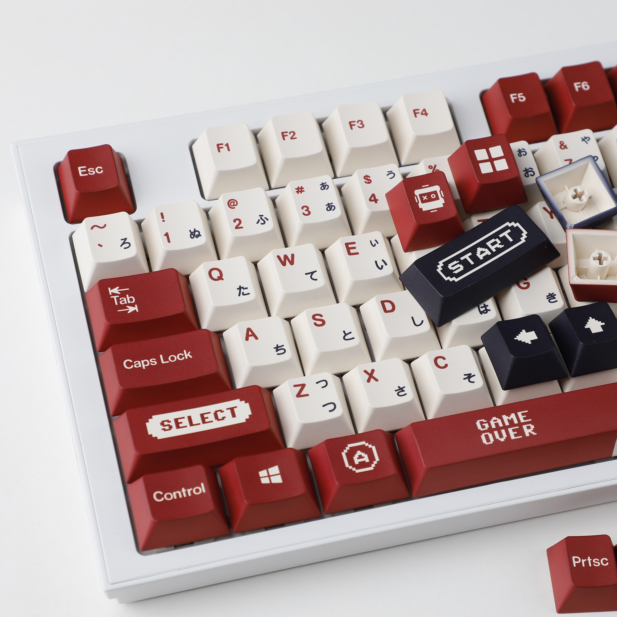 Gameboy Retro Red Beige Dye Su – обзор и цена Gaming Keyboard Tkl